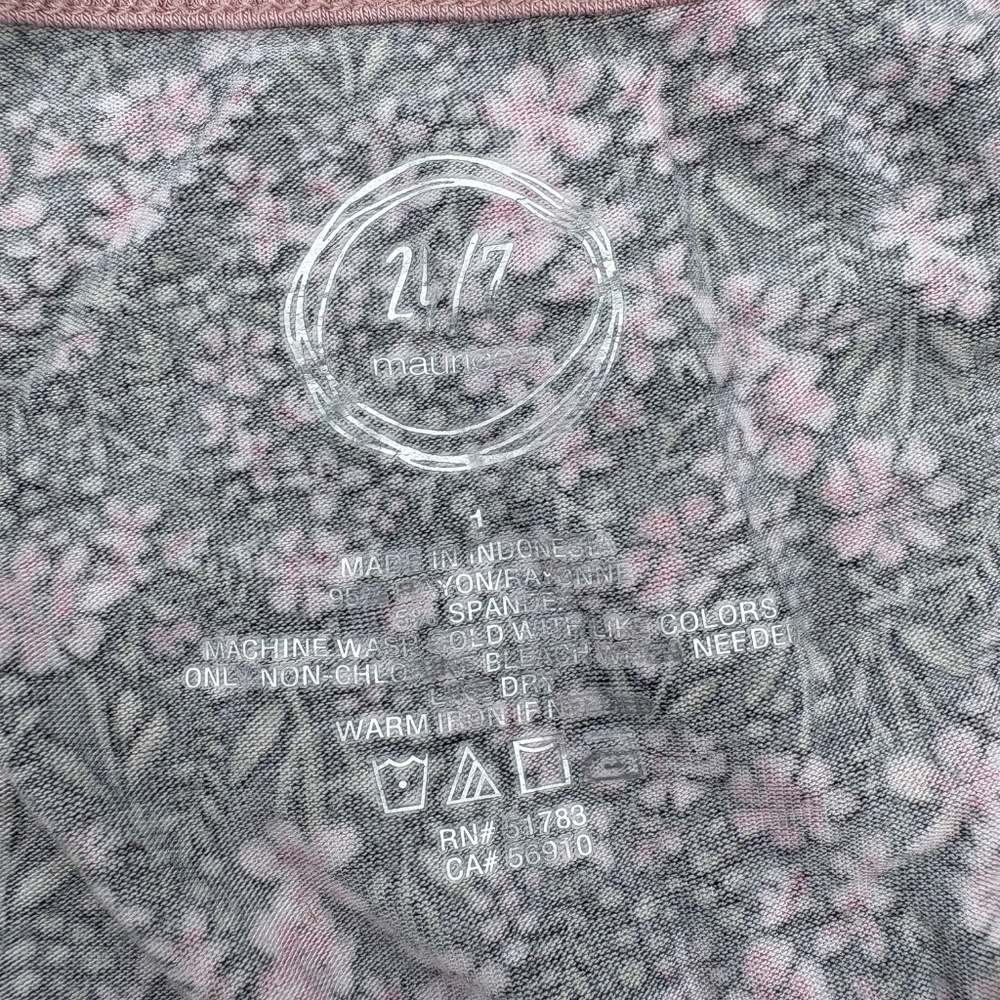Maurices Floral Short Sleeve Top - Ladies Plus Size 1X - Picture 3 of 3